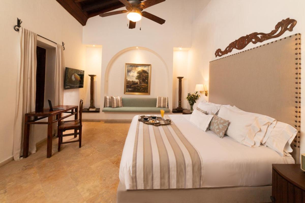 Hotel Boutique Casa Del Arzobispado Картахена Экстерьер фото