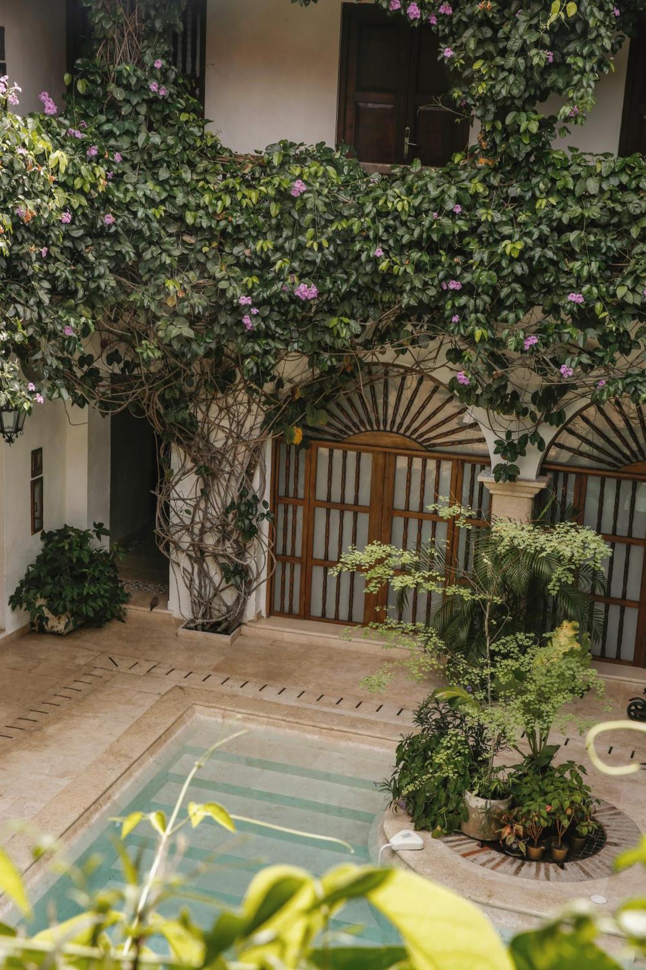 Hotel Boutique Casa Del Arzobispado Картахена Экстерьер фото