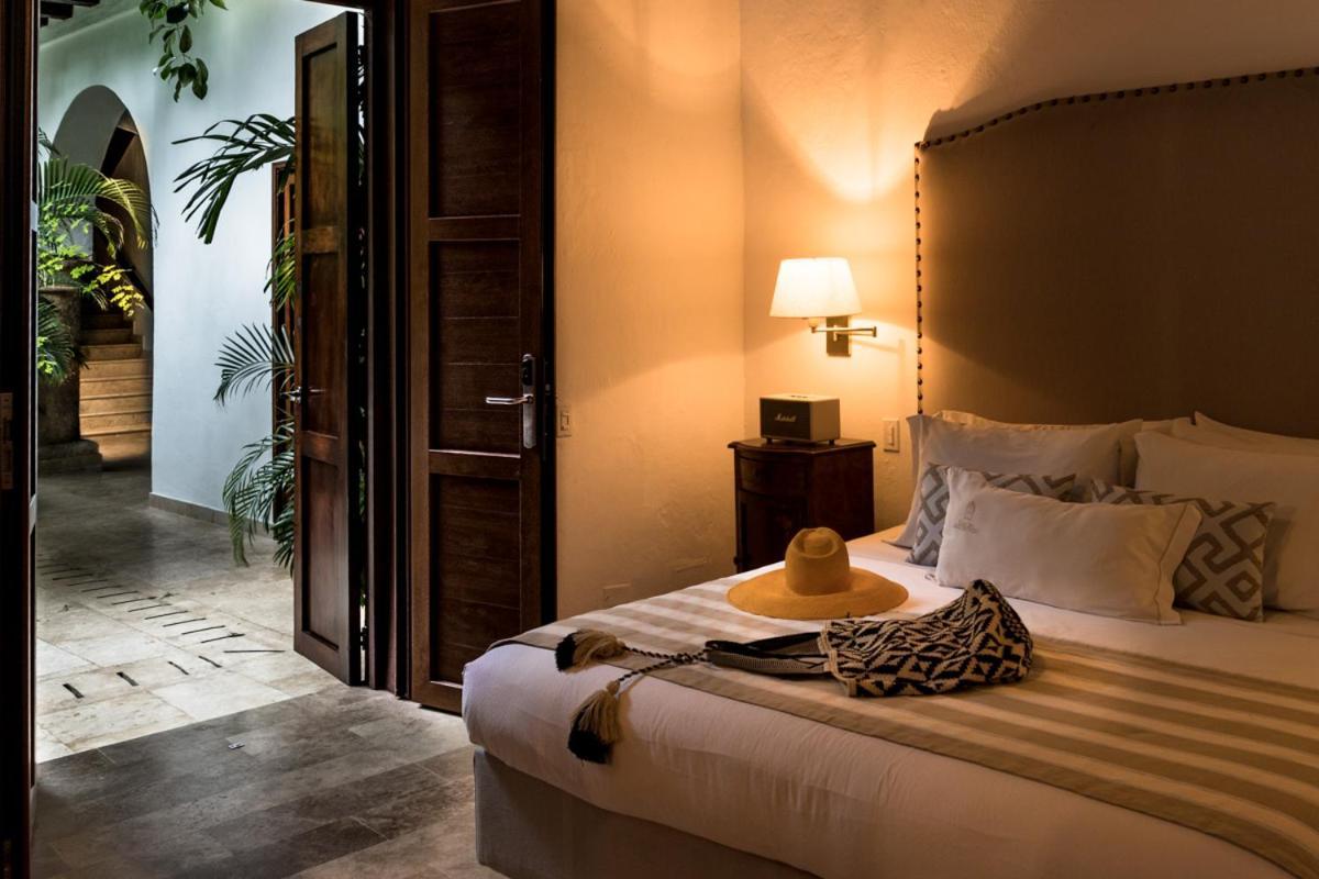 Hotel Boutique Casa Del Arzobispado Картахена Экстерьер фото