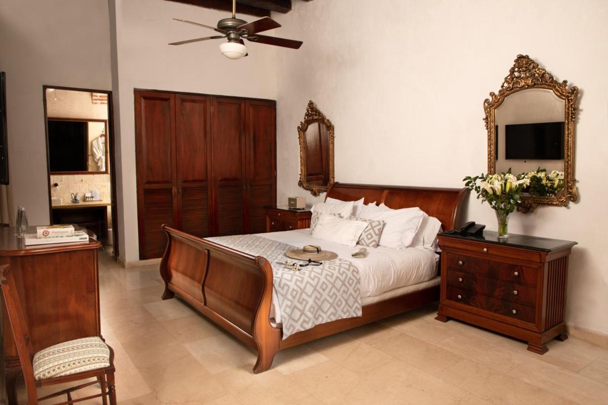 Hotel Boutique Casa Del Arzobispado Картахена Экстерьер фото
